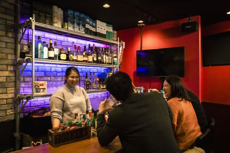 「お客さまの好みに合わせて絞りました」と、代表の狩野有希さん。