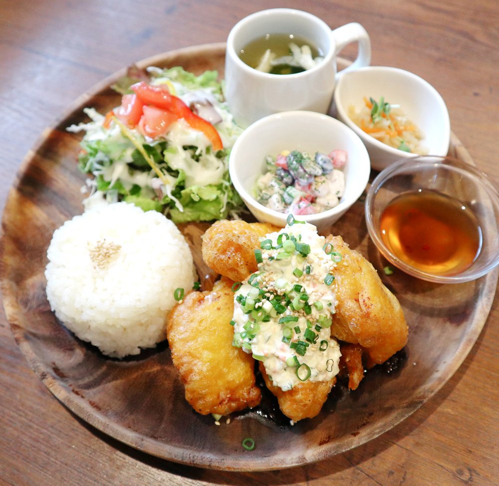 市川のおすすめカフェ10選。昭和レトロな老舗から、ワンちゃんと楽しめるカフェまで
