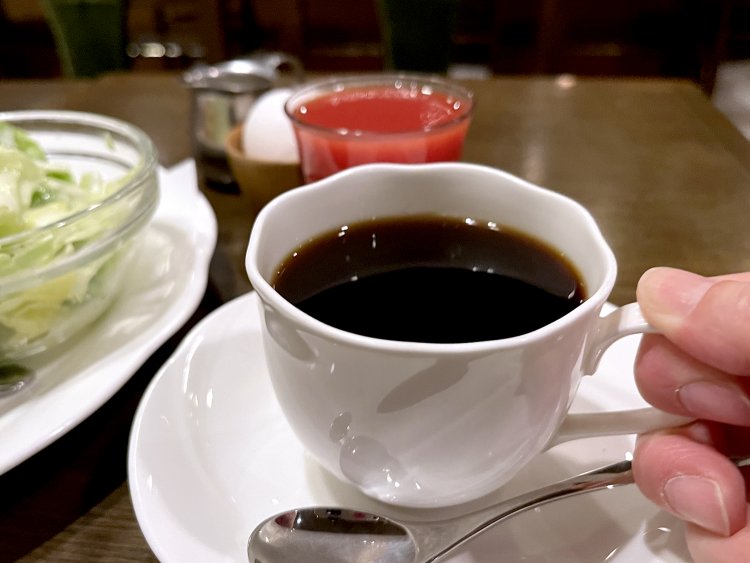 苦味がありコクが深いラパンブレンド。