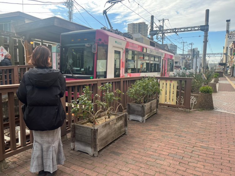 東京さくらトラム（都電荒川線）三ノ輪駅。