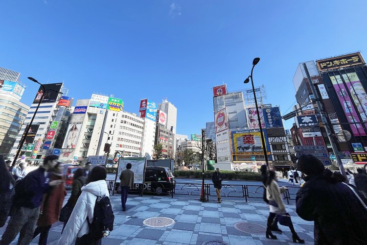 東京街角クイズ 駅前編