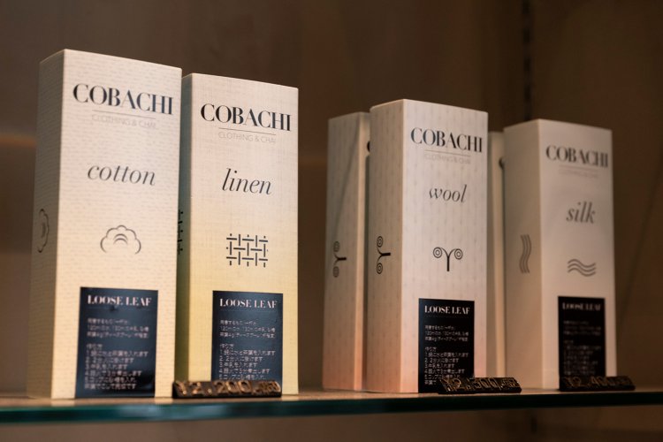 ギフト用のティーバッグと茶葉も販売。