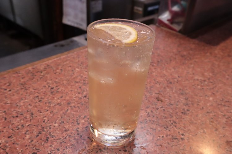 元祖焼酎ハイボール380円は、正真正銘“酎ハイ”の元祖です！