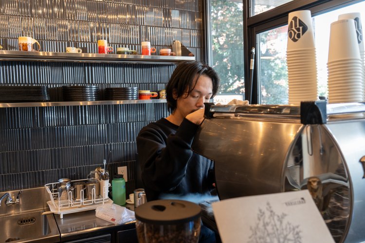 バリスタの池田海人さん。