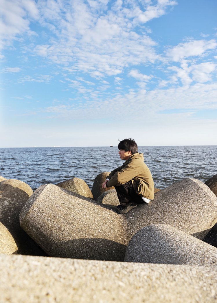 東京ゲ ートブリッジを遠くに見る若洲海浜公園にて。
