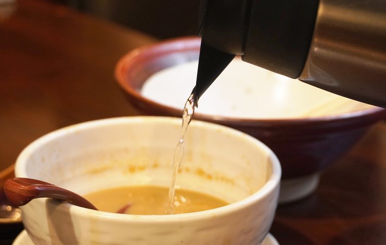 最後はもちろん割りスープでフィニッシュ。