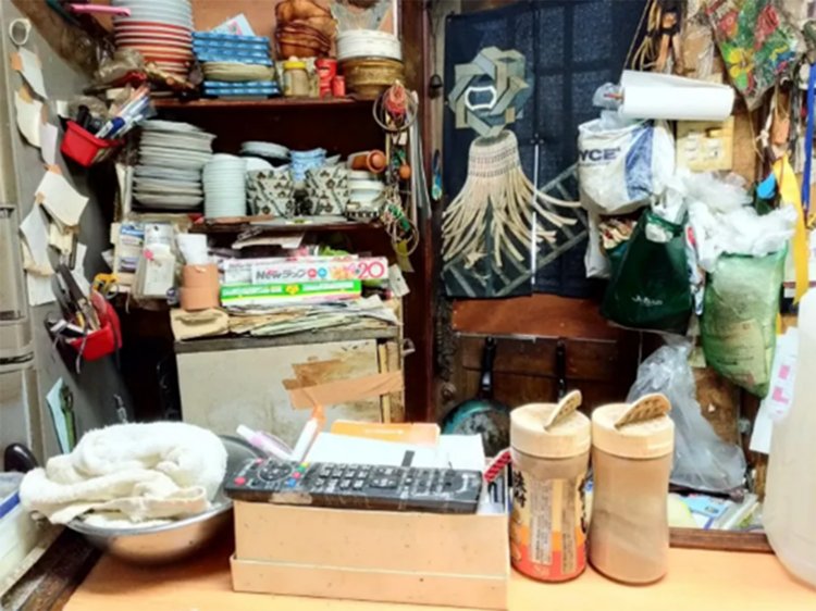 平衡感覚が麻痺しそうなカウンターからの眺め。