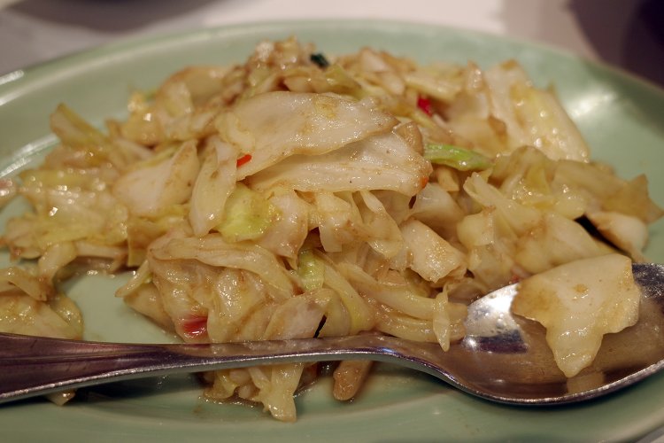 キャベツ炒め。