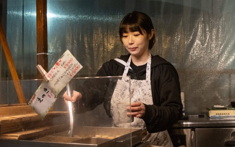 【東京おだんだね】八王子「おでん屋台 さんかく」