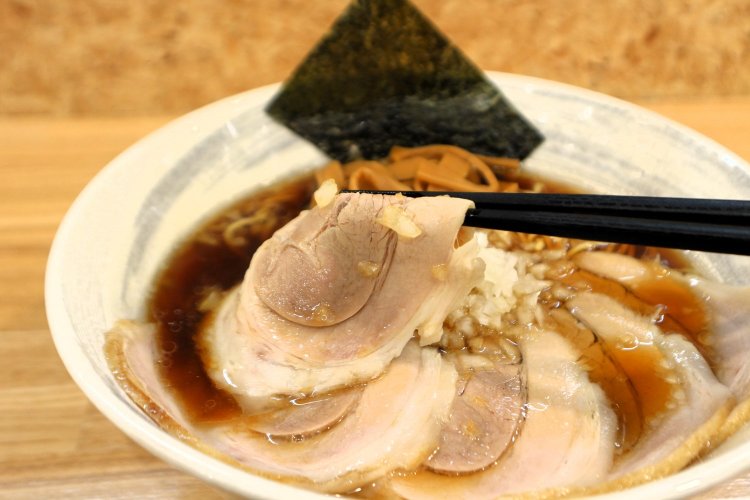 立川びんびん亭