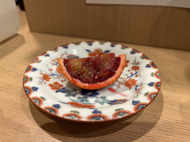 岩城島産のブラッドオレンジ。