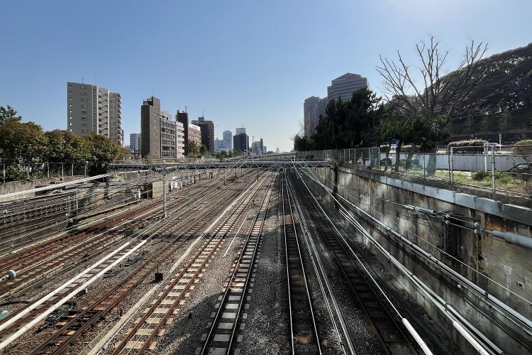 東京街角クイズ_八ツ山橋