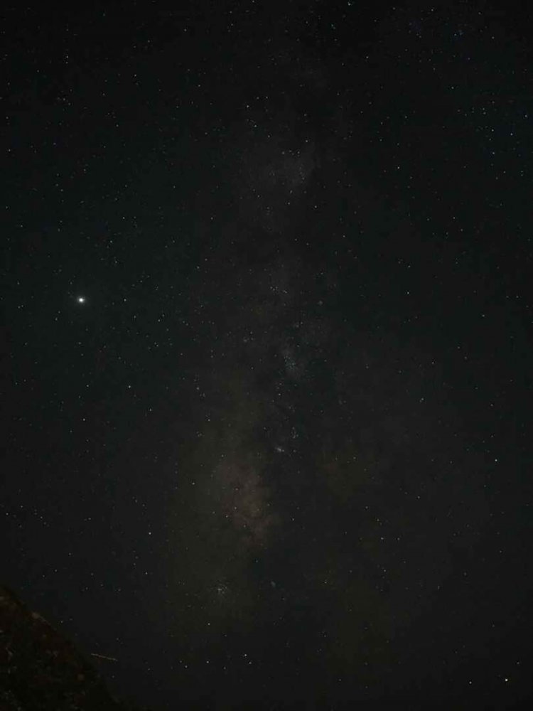 ISO4000 f3/5 12.0秒。