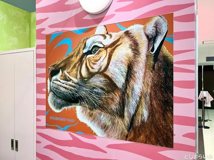 【としまらいふ】あまおういちご飴専門店【Strawberry Tiger】