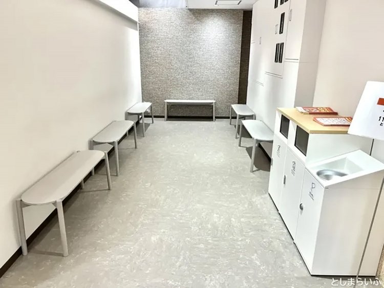 【としまらいふ】あまおういちご飴専門店【Strawberry Tiger】