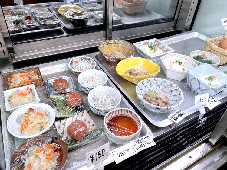梅干しや納豆などは180円。