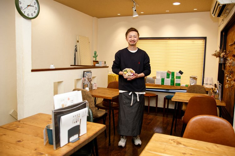 店長の保坂一樹さん。