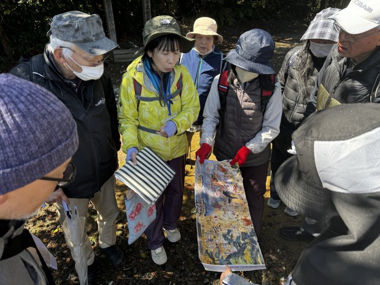 捕鯨の様子を解説してくれた。