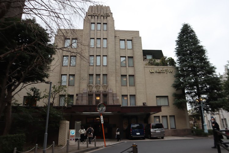 山の上ホテル全景