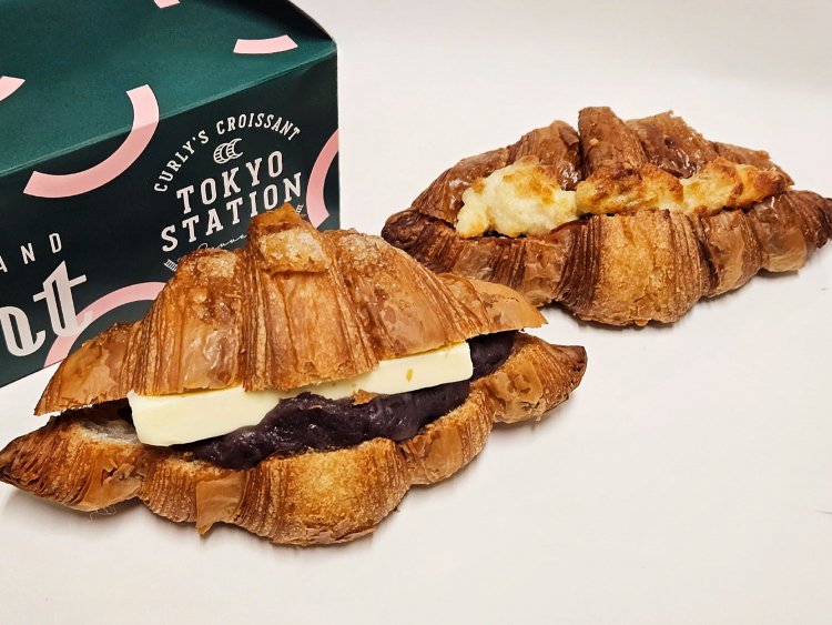 あんバタークロワッサン395円、ハムチーズクロワッサン357円。