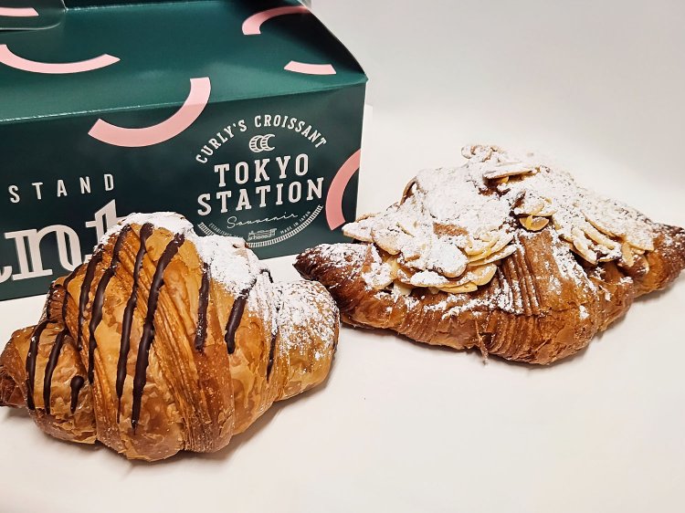 ショコラクロワッサン395円、クロワッサンダマンド346円。