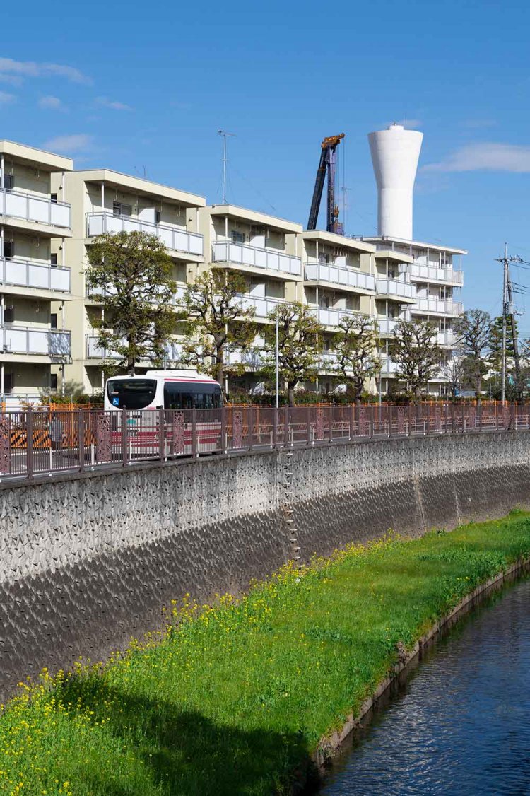 建て替えが進む都営仙川アパート。