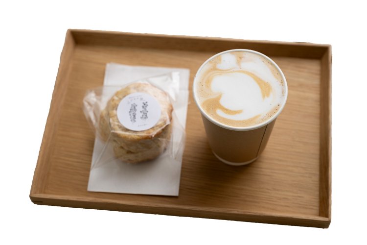 ラテ550円、スコーン350円。