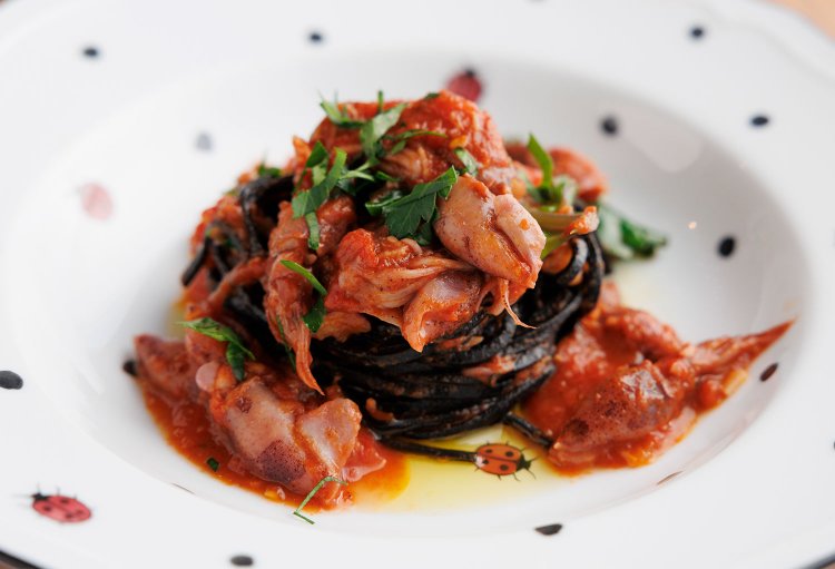 ホタルイカプチヴェールのアラビアータ1738円。