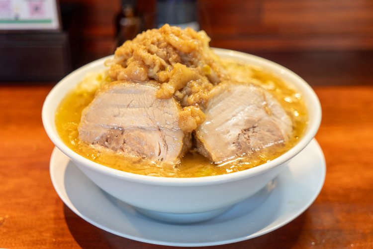 豚NOVA（ぶたノヴァ）