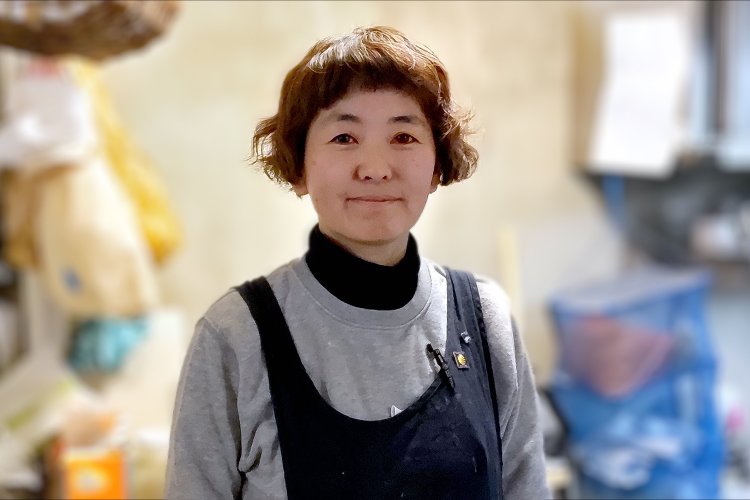 「毎日食べてもらっても飽きないパンをつくることを心掛けています」と、店主の片根智子さん。