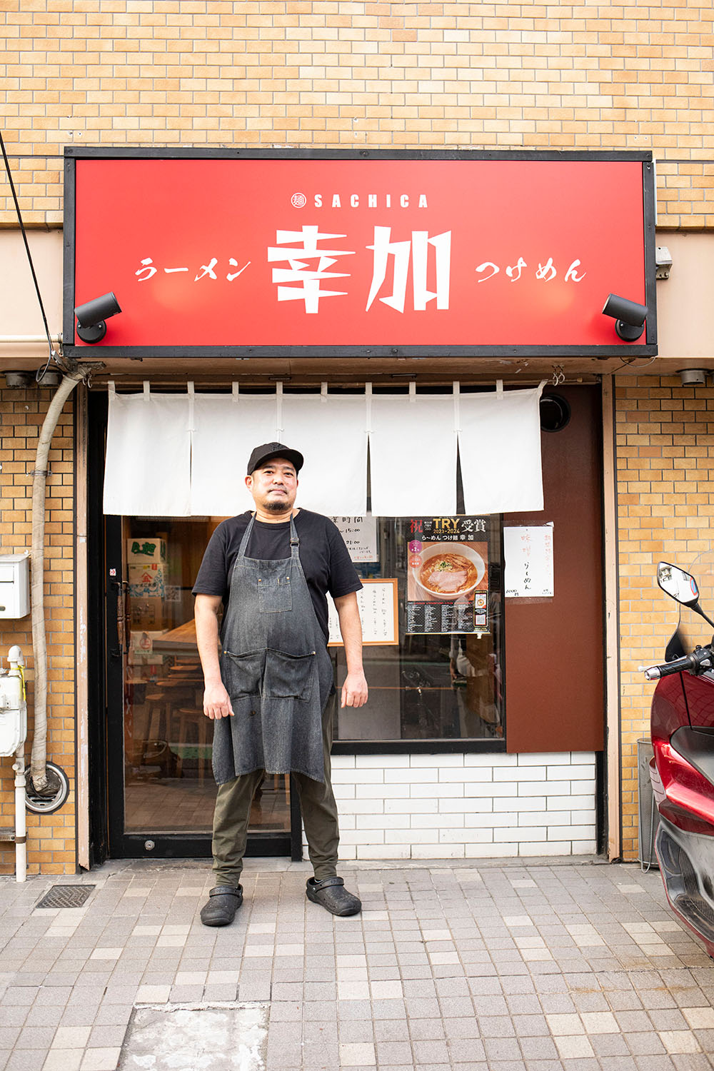 2023年3月オープン。店主の福盛靖明さんは、『らーめんせたが屋』の系列店『中華そば ふくもり』の元店長。「らーめんとつけめんの麺の違いも味わって！」。