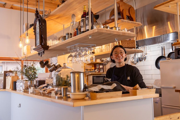 「お酒もありますよ」と、小黒さん。
