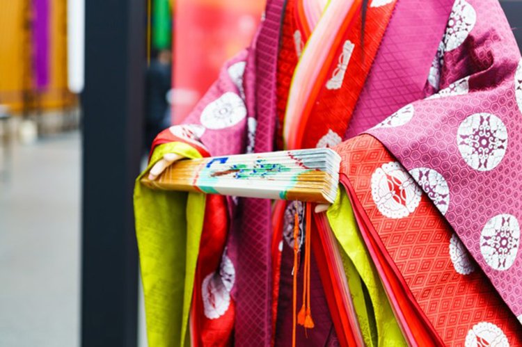 定子と清少納言の少女漫画みたいなエピソード。『枕草子』は「春はあけぼの」だけじゃない！