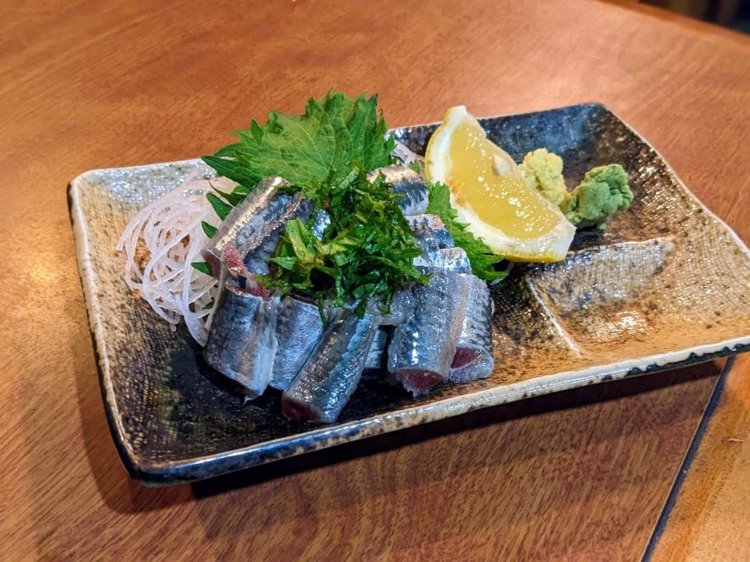 イワシ刺身（時価）。