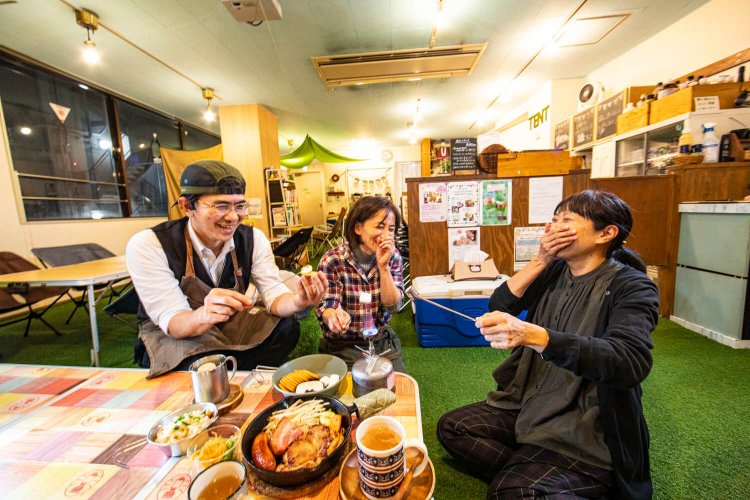 東陽町周辺8Outdoor Cafe テント