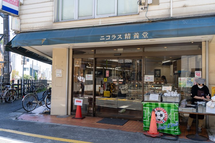 お弁当はランチタイムに販売中。