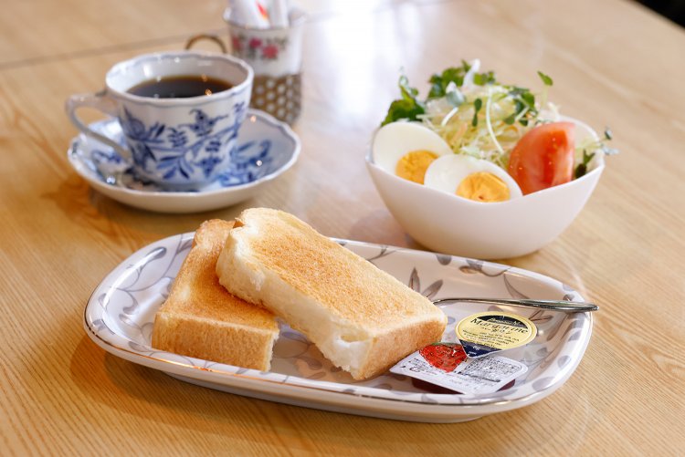 モーニング530円は朝だけに限らず、一日中いつでもオーダー可。