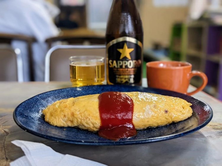 オムライス650円。