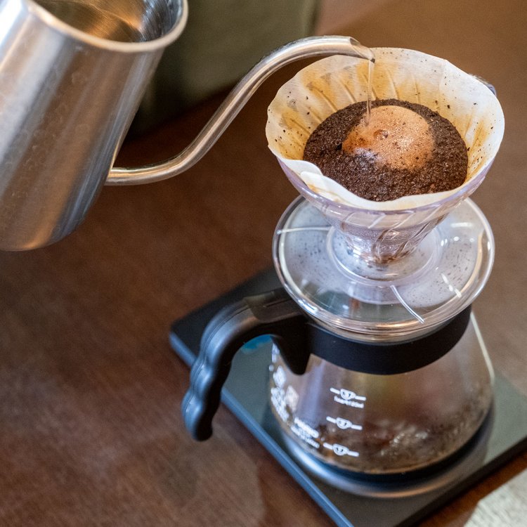 販売豆の試飲やギフト対応も可能。