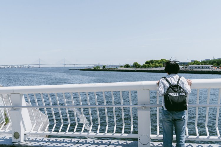 みなとみらいエリアへとつなぐ橋からの眺め。気持ちいい！