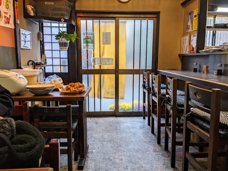 【酒場ナビ】花小金井の「虎居」