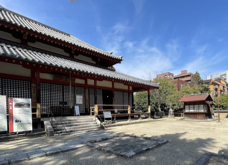 最澄や空海の活躍前である奈良時代創建の西大寺。