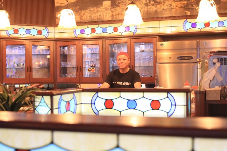 1951年創業。「ラーメンも手間隙かけてます」と3代目。