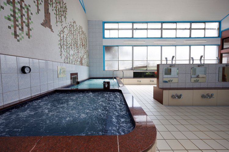 井戸水を使用。