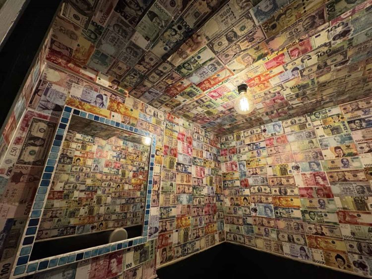 【荒川102】旅行気分のダイニングバー