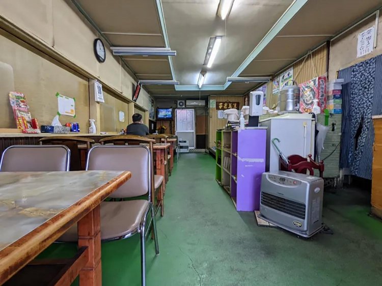 【酒場ナビ】弘前「銀水食堂」