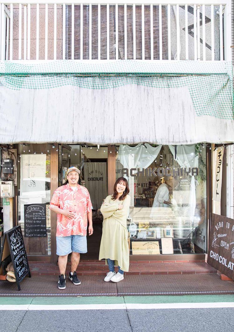 所長の通称・鬼村さん（左）と店長の高根沢香菜さん。
