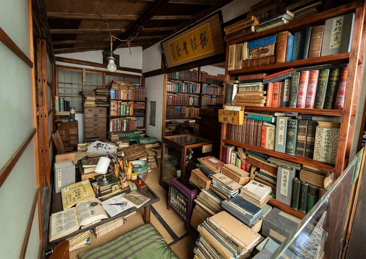 再現した書斎は2023年4月から公開開始。