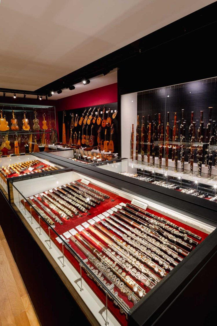 管楽器の変遷も一目瞭然。