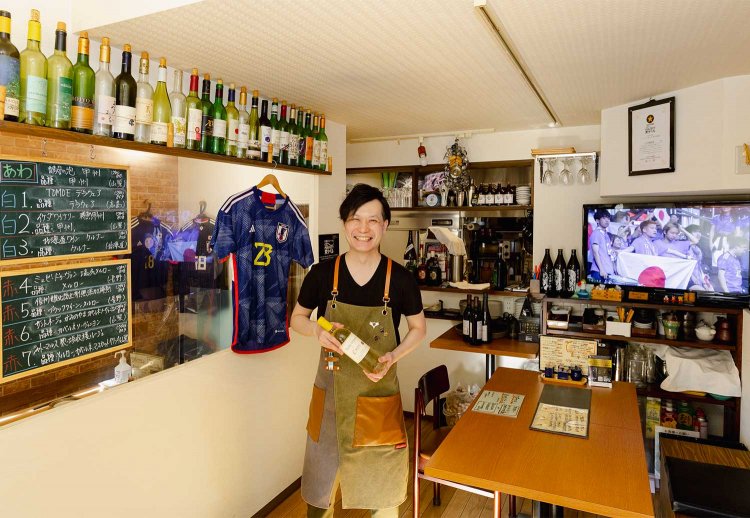 サッカー好きも集う。